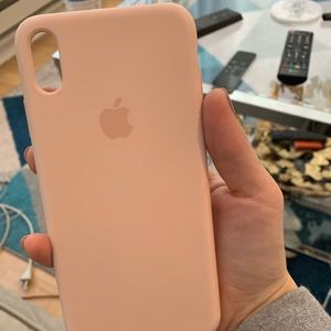 Apple XS Max iPhone case